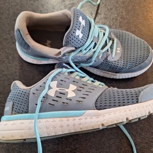 Under Armour Women’s Gray and Light Blue Mesh Athletic Shoes